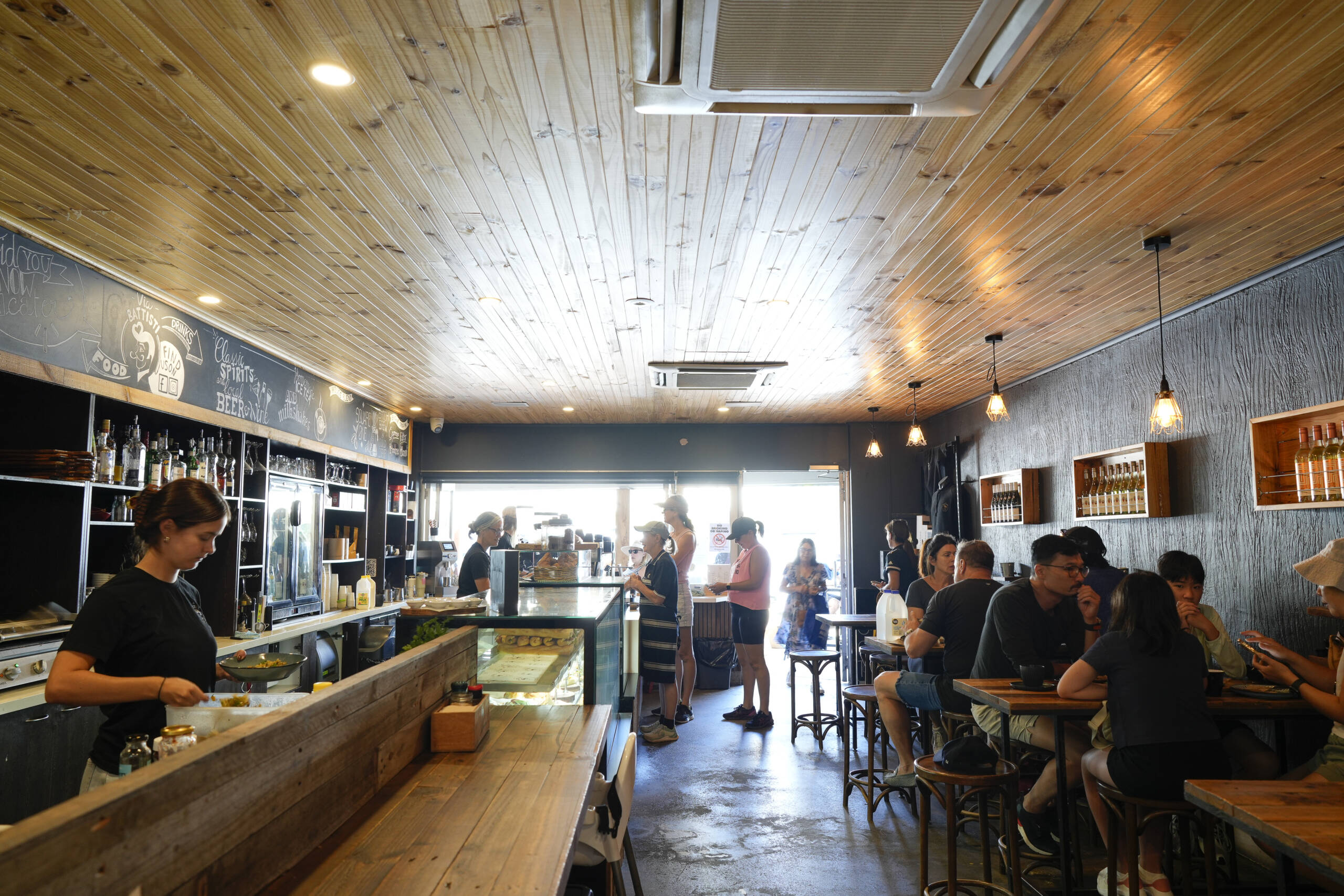 via battisti – interior